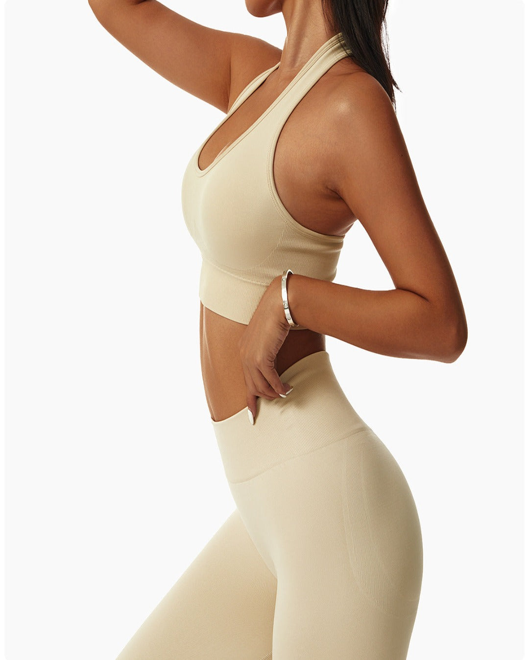HALTER SPORTS BRA