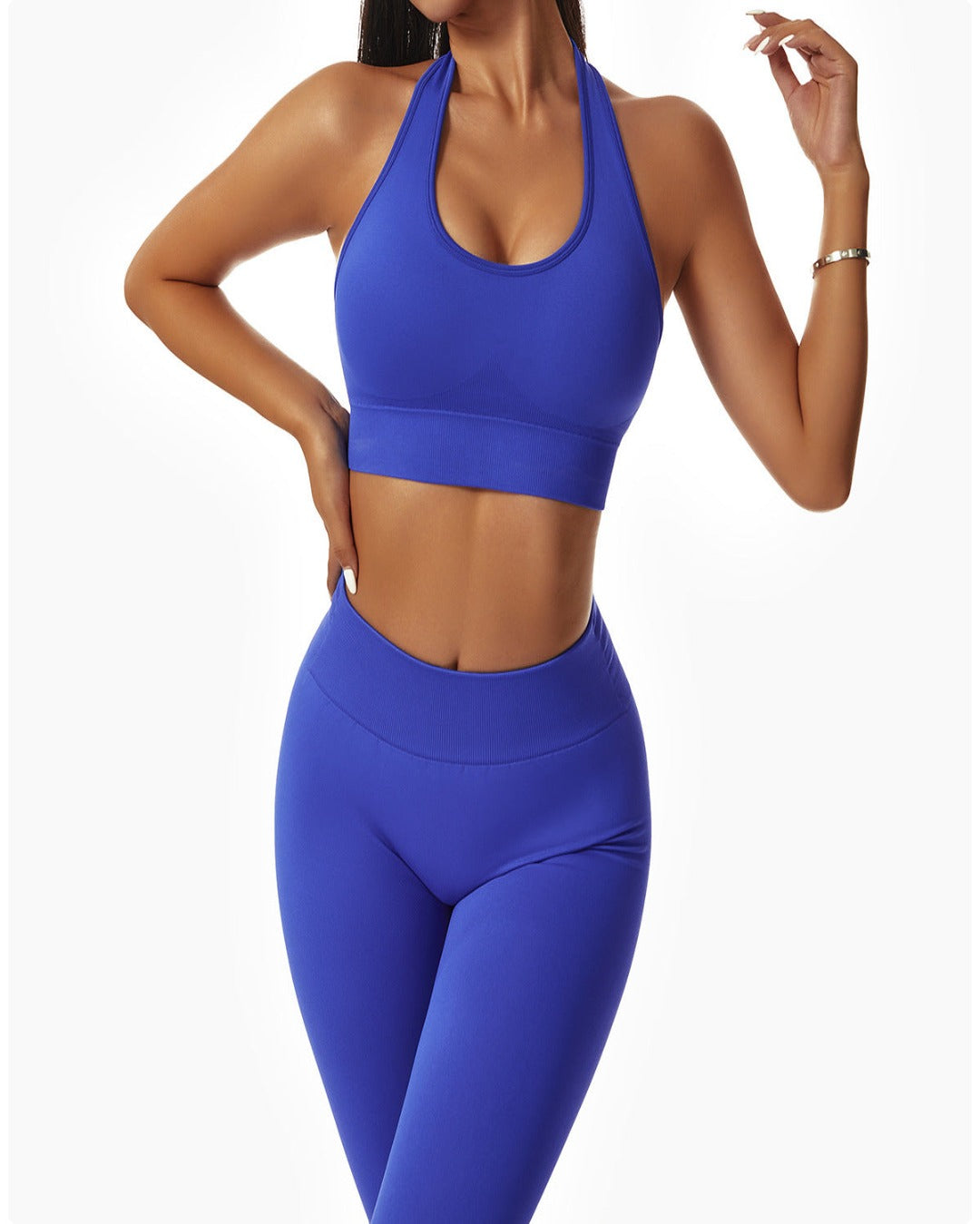 HALTER SPORTS BRA