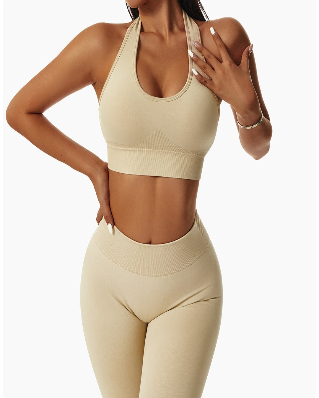 HALTER SPORTS BRA