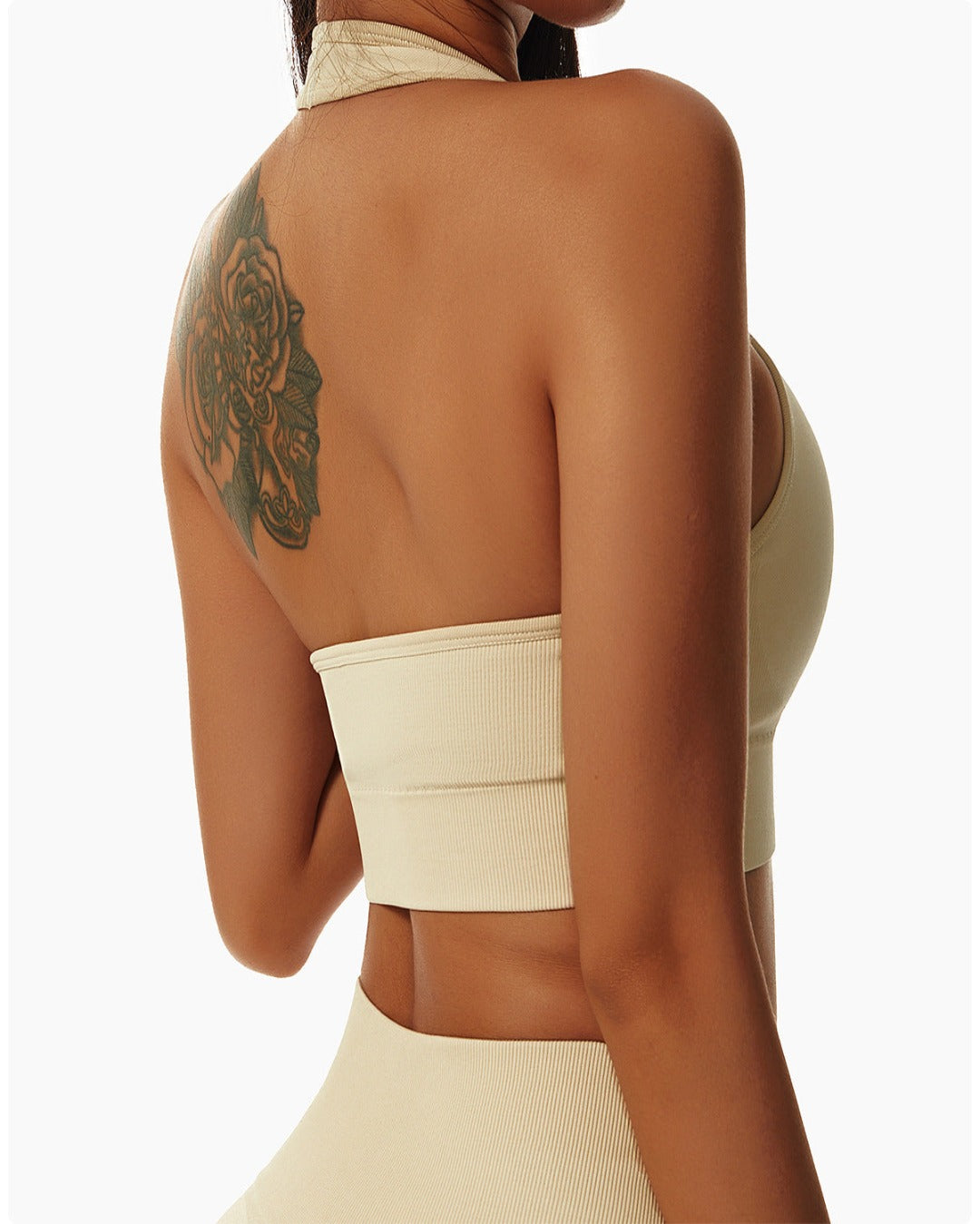HALTER SPORTS BRA