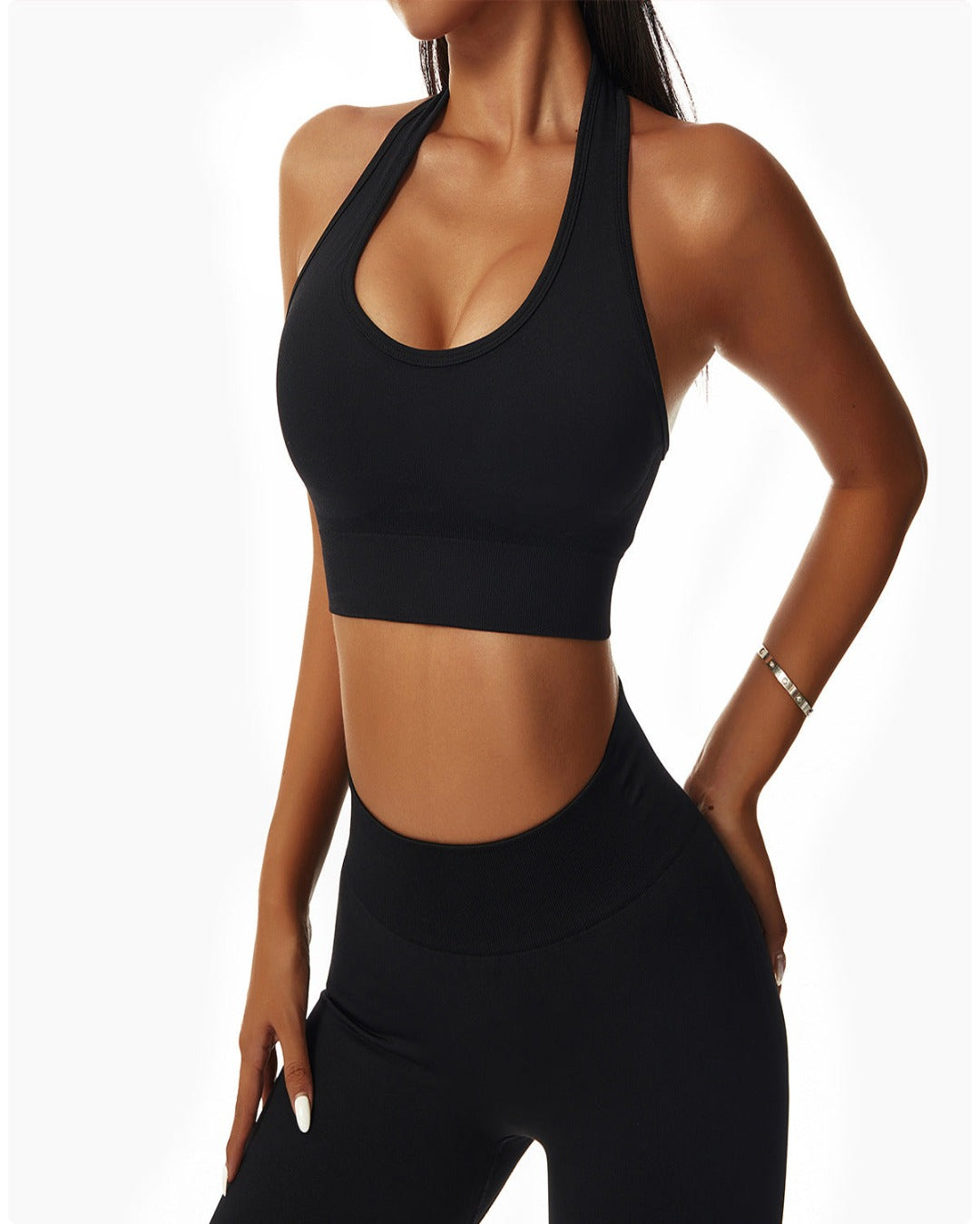 HALTER SPORTS BRA