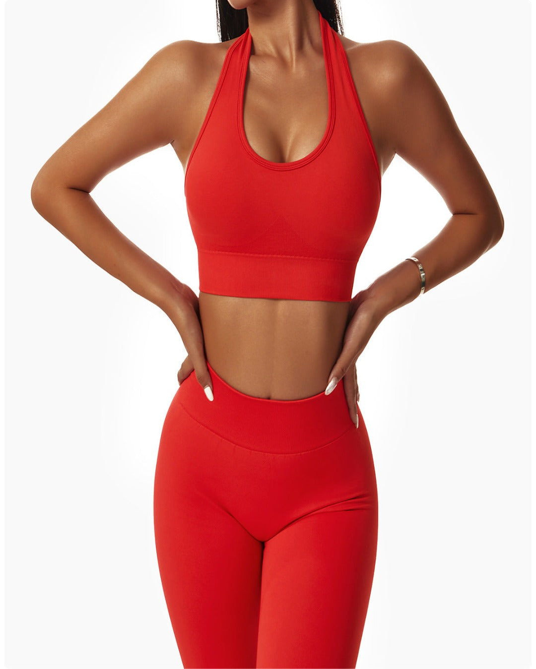 HALTER SPORTS BRA
